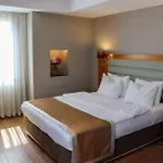 Hotel Riva Taksim 4*