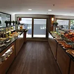 Riva Taksim 4*