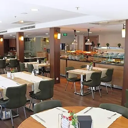 Hotel Riva Taksim 4*
