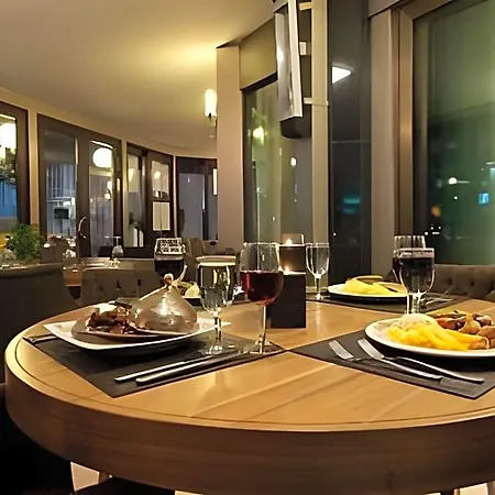 Hotel Riva Taksim 4*