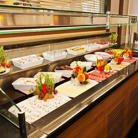 Hotel Riva Taksim 4*