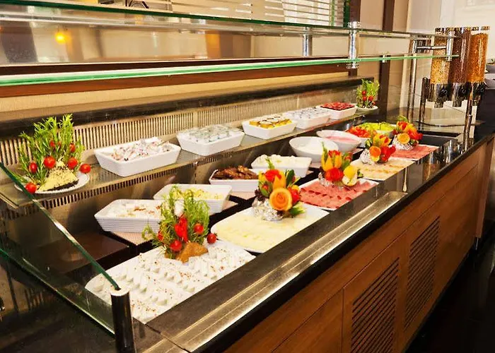 Hotel Riva Taksim 4*