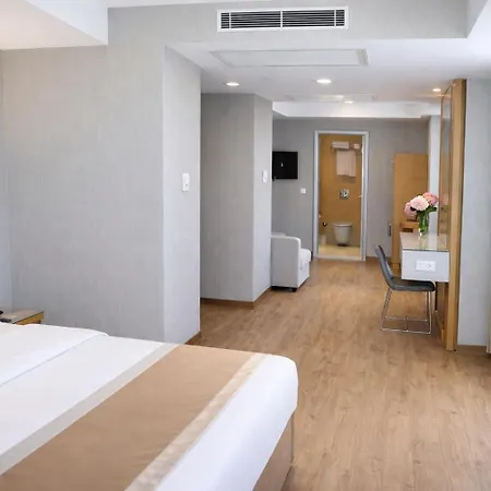 Riva Taksim Hotel 4*