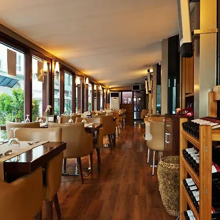 Riva Taksim Estambul