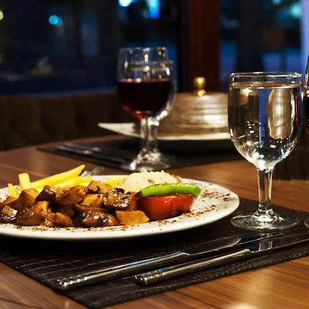 Riva Taksim Hotel 4*