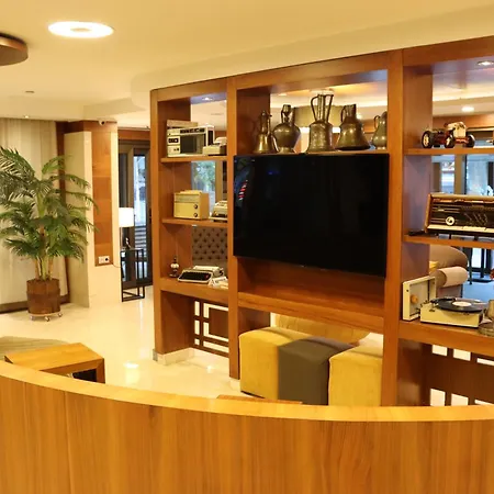 酒店 塔克西姆里瓦酒店