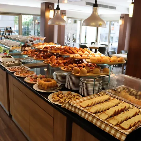 塔克西姆里瓦酒店