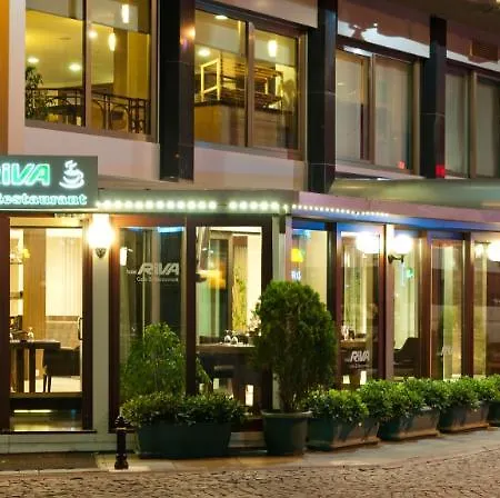 塔克西姆里瓦酒店 4*