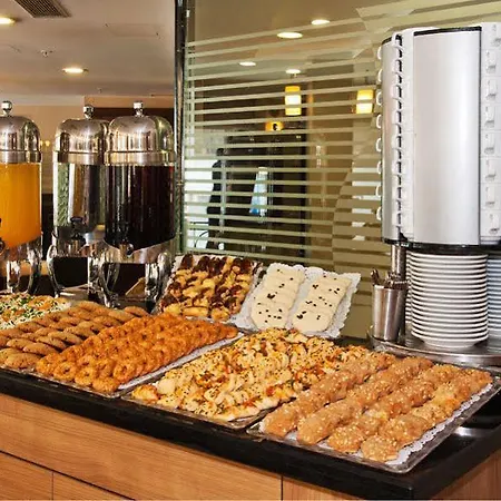 Riva Taksim Отель 4*